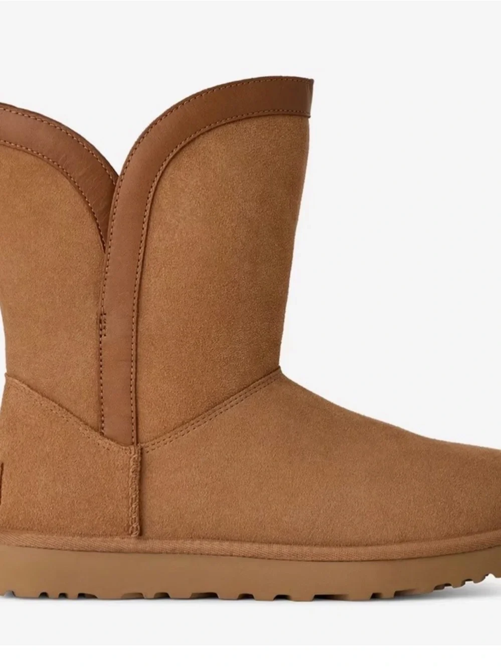UGG Women's Chestnut Short Lunara new without box.